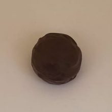מגנט פרלין - כדור שוקולד